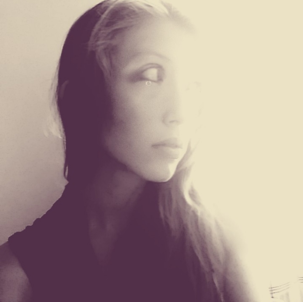 Meet your Posher, Faela